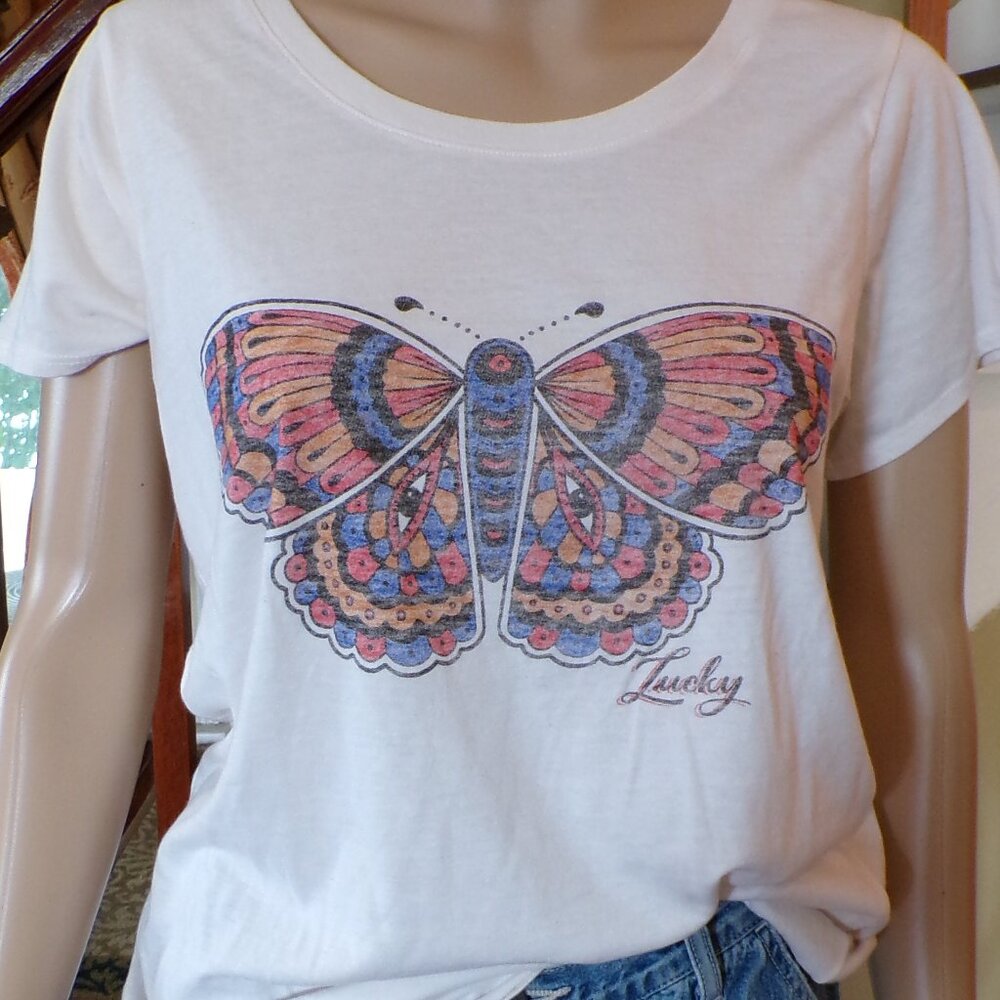 LUCKY BRAND NWT Women's Marshmallow Butterfly Graphic T-Shirt Size Medium - Picture 3 of 7